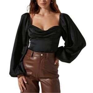 ASTR Satin Crop Top Long Puffy Sleeve Coquette Girl goth peasant large NWT